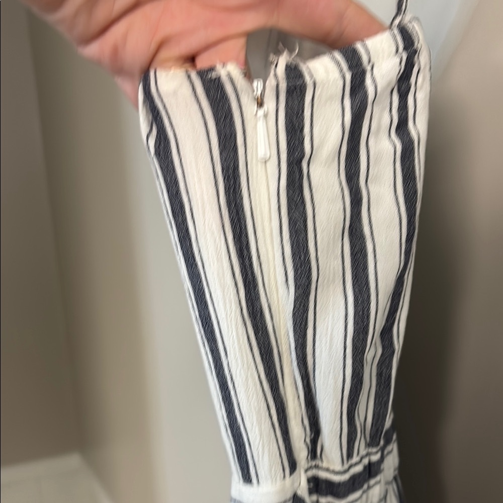 American Eagle Outfitters Striped Jumpsuit Casual Fit - Picture 3 of 4